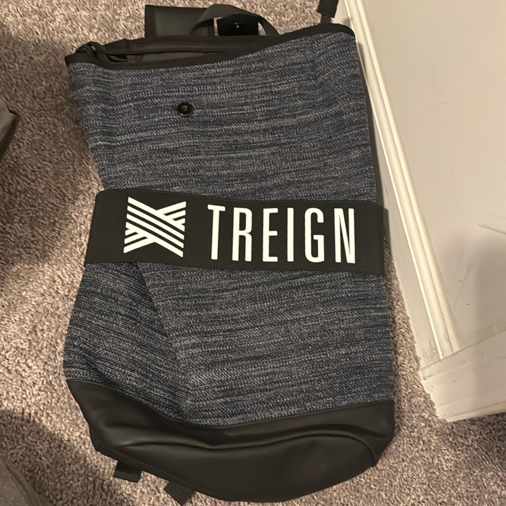 Treign backpack never used